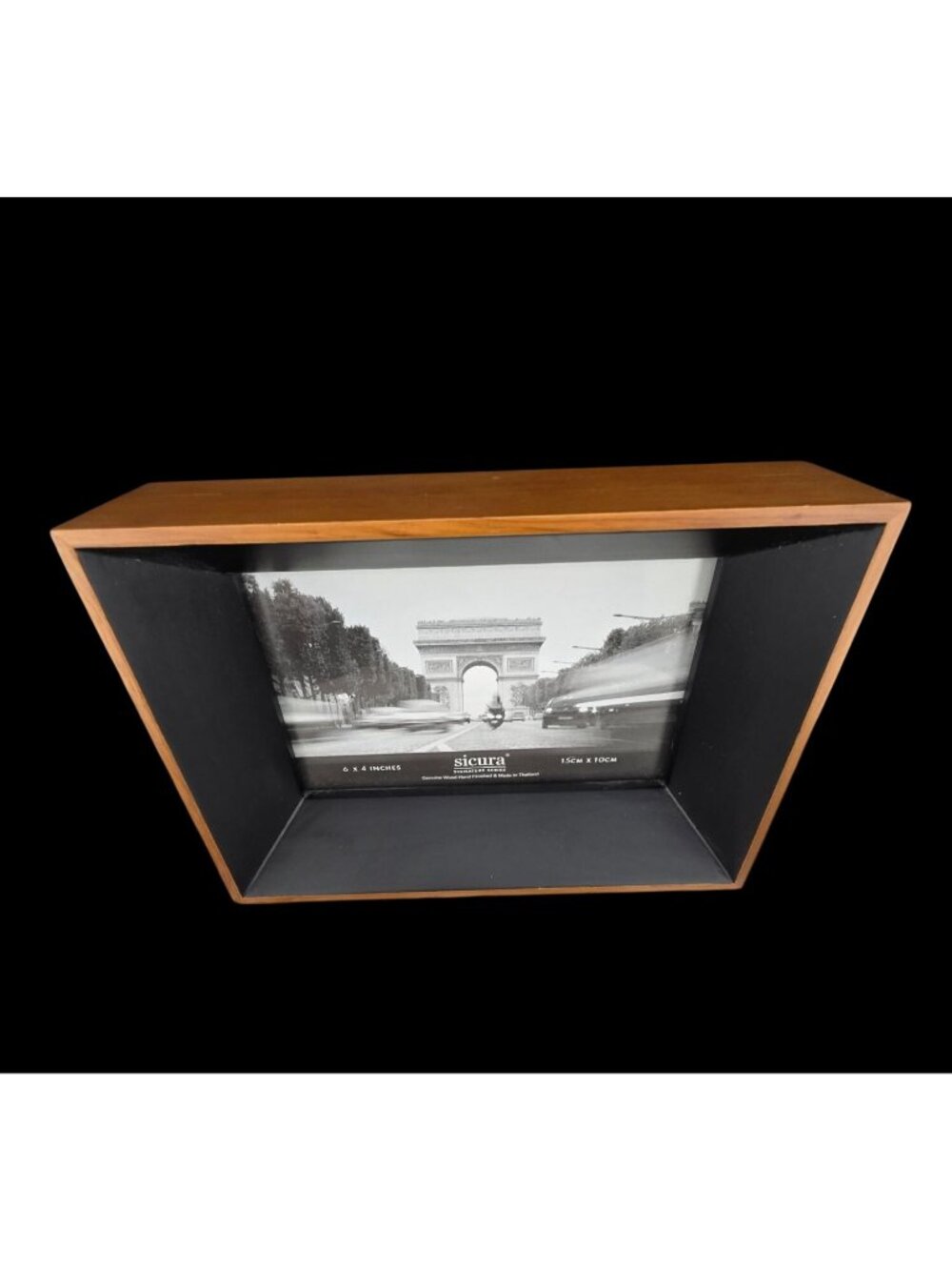 Sicura Signature Series 4x6 Frame Walnut & Black Finish Shadow Box Style